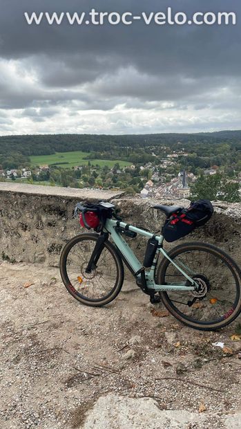 Vélo Gravel Électrique Moustache 29.3 2021 avec Accessoires - Très Bon État - 2