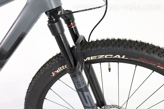 Produit Reconditionne    Vtt Bmc Fourstroke Four 2023    Tres Bon Etat - 7