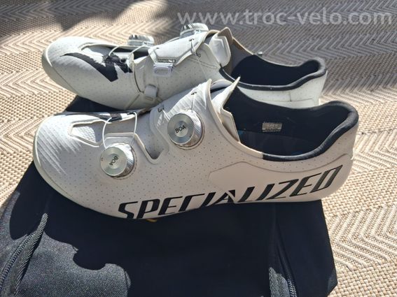 Specialized ares 2 T.44,5 - 2