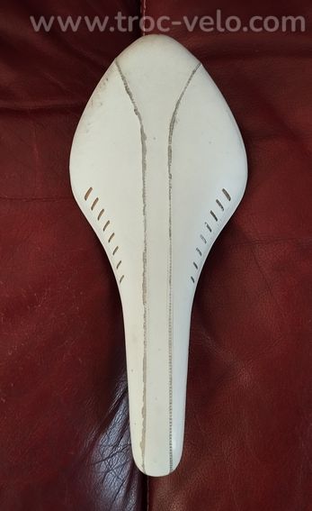 Selle Fizik carbon Wing Flex cuir blanc en Bé - 2