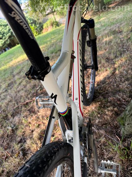 SPECIALIZED EPIC Expert – TAILLE M – 26” – 27 VITESSES - 4