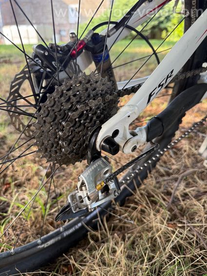 SPECIALIZED EPIC Expert – TAILLE M – 26” – 27 VITESSES - 5