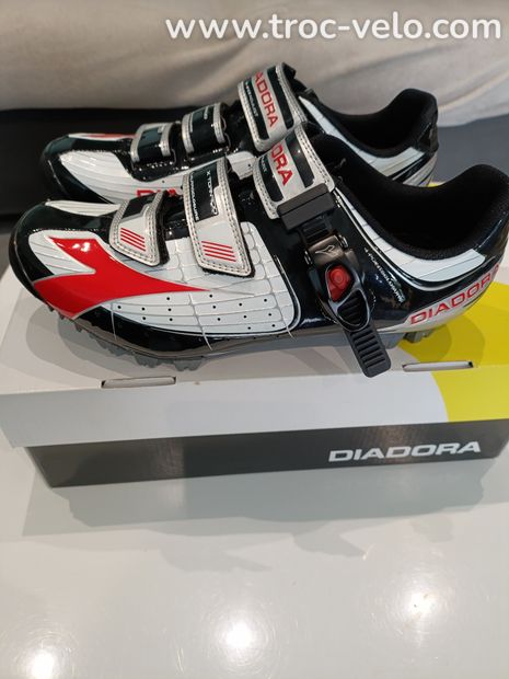 CHAUSSURES VTT NEUVES DIADORA X TORNADO - 3