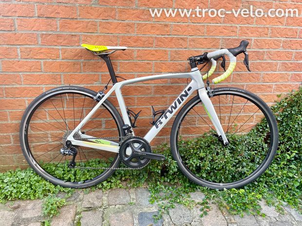 Velo de route Carbone Btwin ultra 720 ultegra Di2 - 1