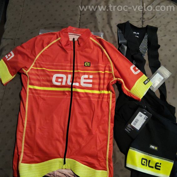 Ensemble tenue cycliste homme Alé