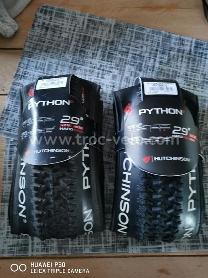 Pneus HUTCHINSON Python neufs