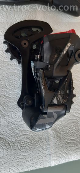 Vend dérailleur et manette de freins pour dérailleur arrière 