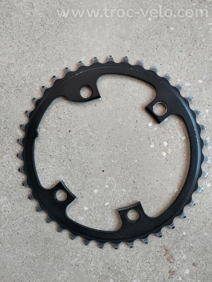 Plateau Shimano ultergra 39 - 2