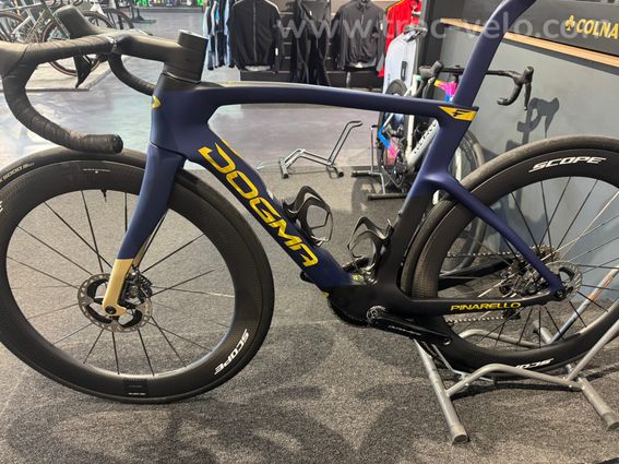 Pinarello Dogma F Edition Q36.5 - 4