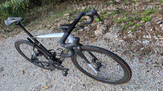 Megamo Raise 05 (2025) – Ultegra Di2 12v – Roues Zipp 303 S Carbone – Excellent état - 2