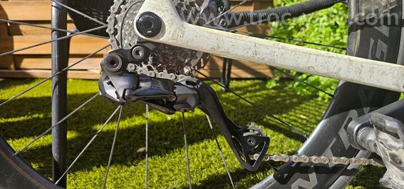TREK MADONE SLR 7 GEN 8 MODELE 2025 - 4