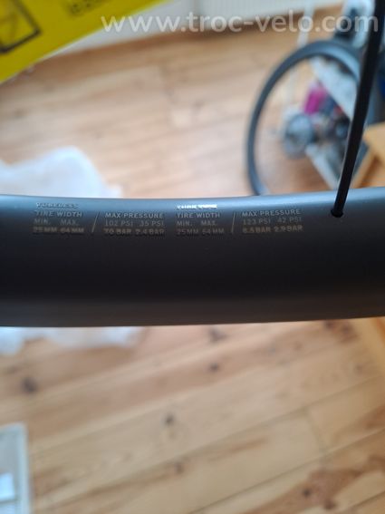 Paire de roue carbone. - 4
