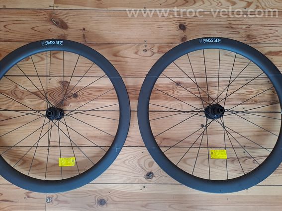 Paire de roue carbone. - 5