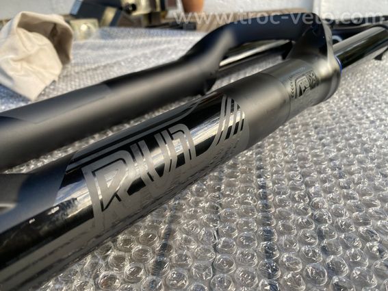 🥇 Fourche VTT DH / Freeride X Fusion RV1 HLR 200 mm 26 / 27.5 pouces neuve - 3