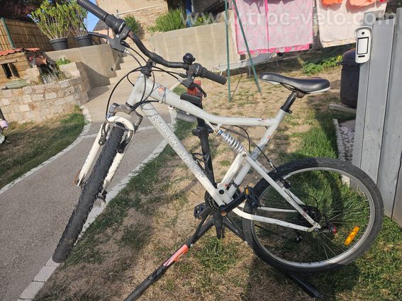 Vtt rockrider tout suspendu  - 11