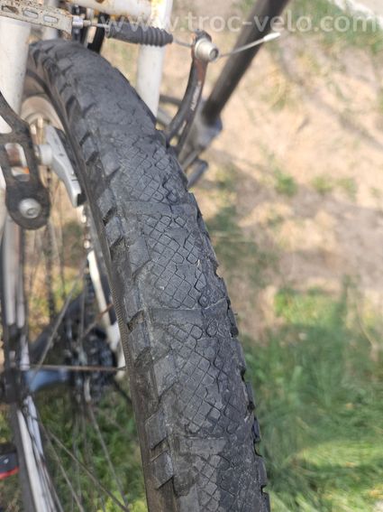 Vtt rockrider tout suspendu  - 15