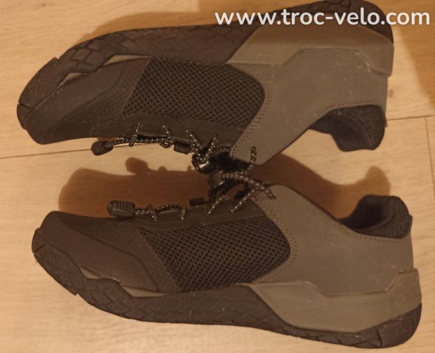 Chaussures VTT pédales plates 39 - 4