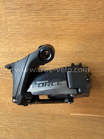 Derailleur arriere SRAM Force AXS