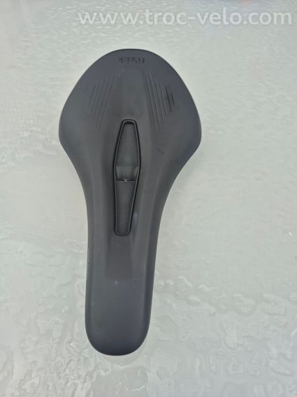 Selle Fi'zi:k vento 140mm - 2