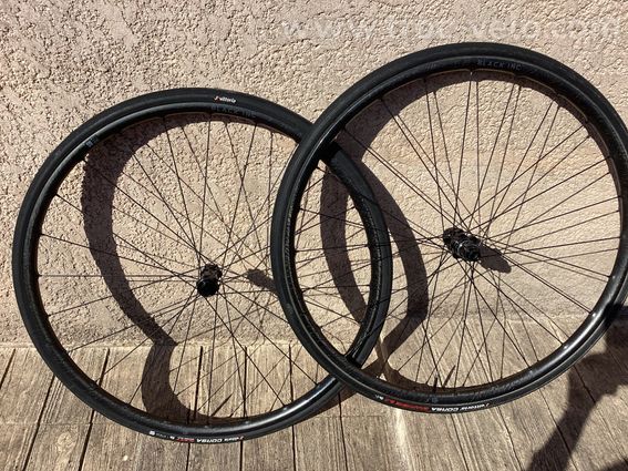 Roues Black Inc 22