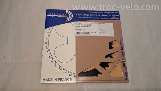Plateau SPECIALITES T.A Chinook 18 - 42 dents – 4 trous - diam 104mm - 2