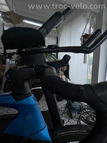 Trek madone sl7 disc Ultegra di2 - 12