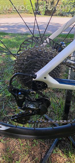 GIANT DEFY ADVANCED 2. 2020 - 6
