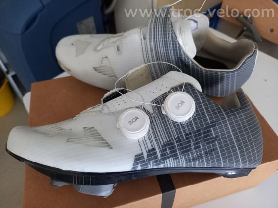 chaussure vélo Mavic pointure 42 - 3