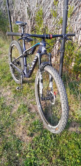 VTT   Canyon Lux CF 7 taille M - 6