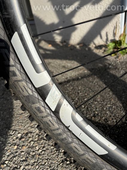 Meta TR 29 2021 - Full AXS ENVE Chris King - Ex-team Commencal - 9