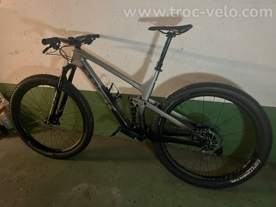 Trek top fuel 9.8 gx project one xl 2024 - 3