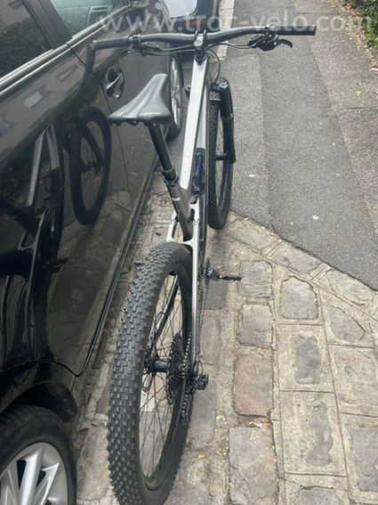 Trek top fuel 9.8 gx project one xl 2024 - 11