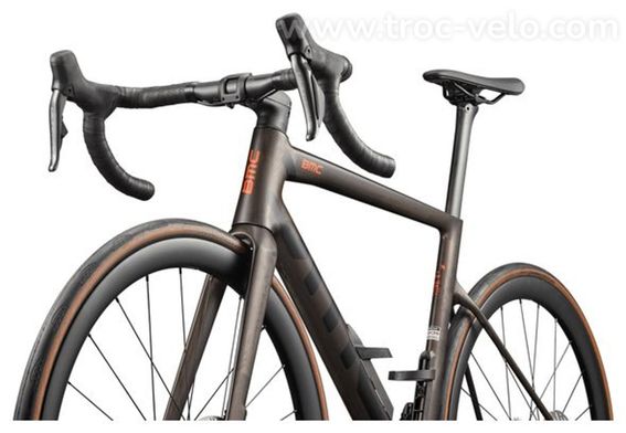 Teammachine SLR01 six taille 56