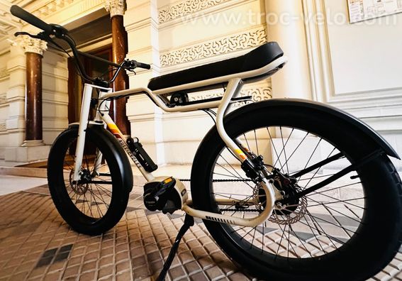 Vélo électrique Ruff Cycles Biggie FATBIKE quasi neuf