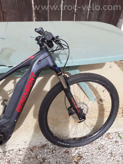 VTT électrique Bergamont E-revox 4 noir 70 cm hauteur de selle