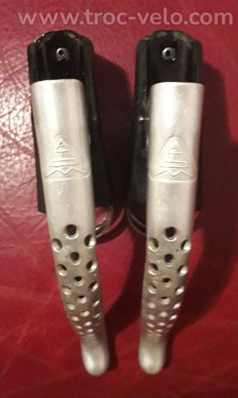 Leviers de frein Atom drilled vintage en Tbé - 6