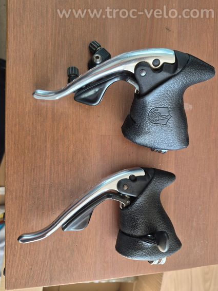 Manettes 2/3 x 8 vitesses Campagnolo mirage ergopower - 2