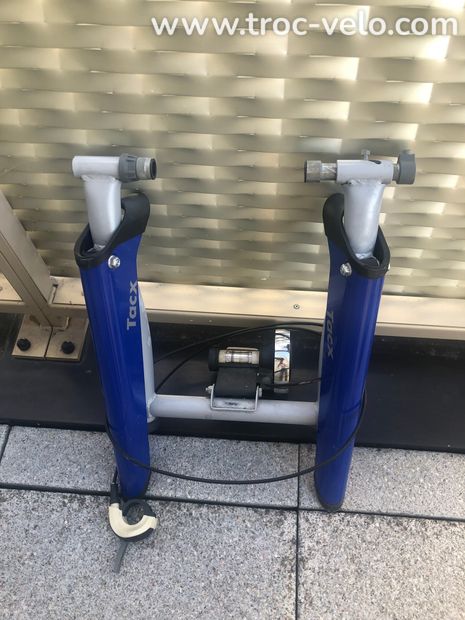 Home Trainer TCX en Bon État - 15€ - 2