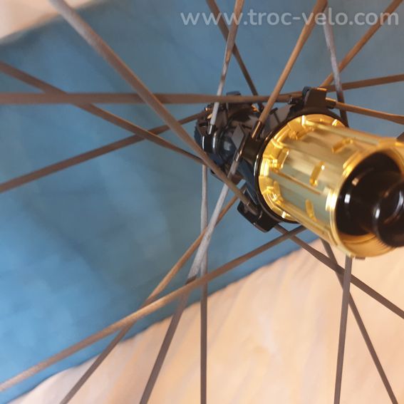ULTRALIGHT 1220 g, 50mm disc moyeu ratchet rayons carbones pour shimano ou sram xdr 12v  - 4
