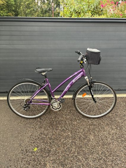 Vélo tout chemin (VTC) femme Miemo – Prêt à rouler