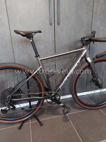Gravel megamo jakar