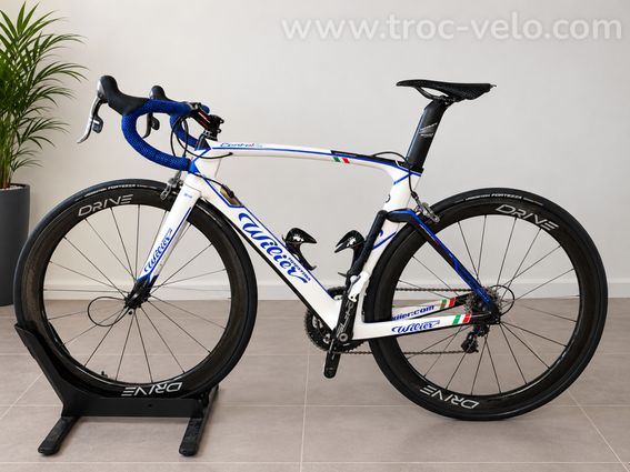Velo route Wilier Triestina carbone taille M - 2