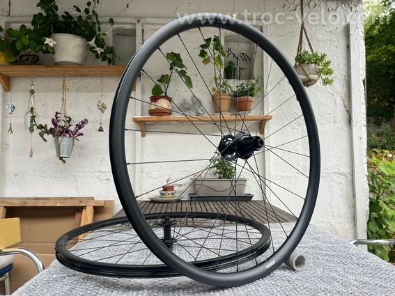 đ„ Paire de roues vĂ©lo route / gravel SEIDO SINUS 700 neuves - 2