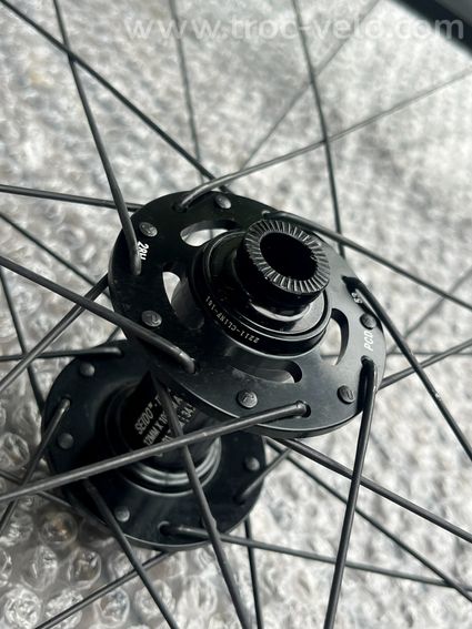 đ„ Paire de roues vĂ©lo route / gravel SEIDO SINUS 700 neuves - 6