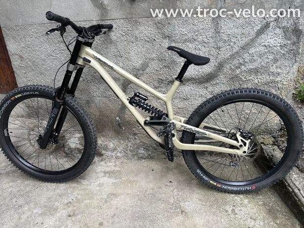 Commencal furious  - 3