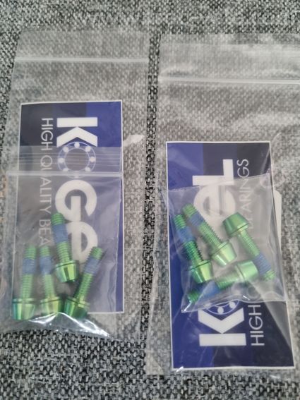 8 vis titane Kogel Bearings pour potence M5 x 18mm vertes