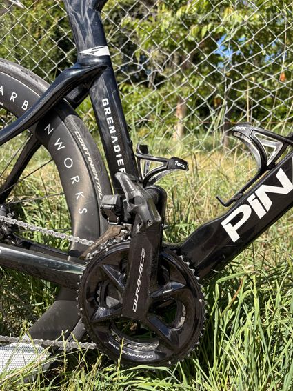 PINARELLO DOGMA F INEOS GRENADIERS TEAM BIKE – THYMEN ARENSMAN – DURA-ACE DI2 – PRINCETON WAKE 6560 - 7