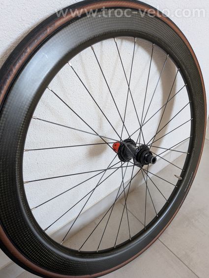 Roue arrière carbone - 2