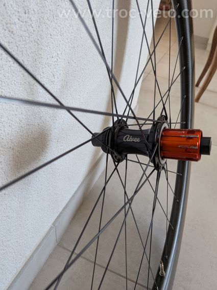 Roue arrière carbone - 5