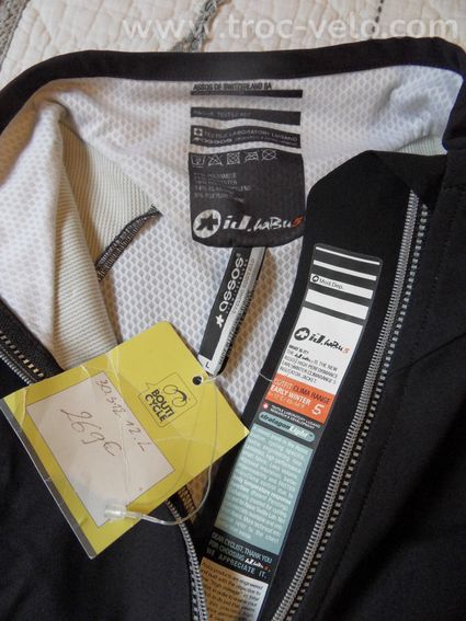 ASSOS VESTE DEMI SAISON " NEUVE" MODELE IJ HABU 5  MIXTE - 2